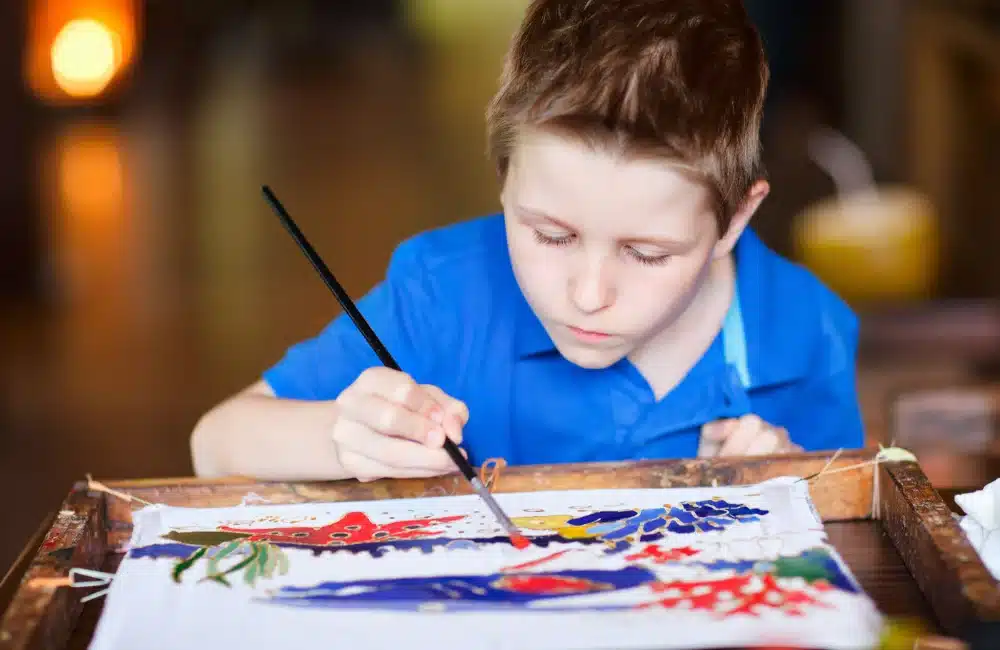 Join Arts and Crafts Activities