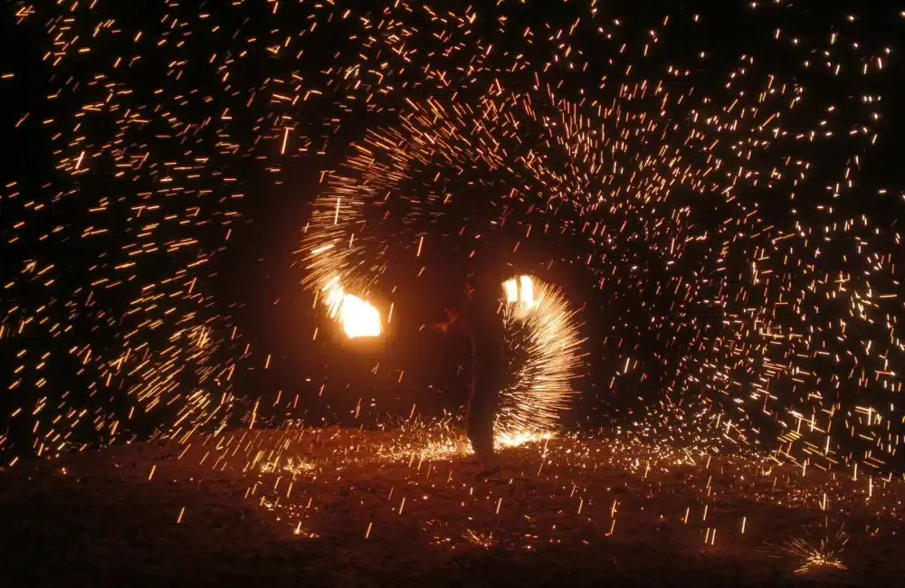 10 Beach Clubs and Fire Shows